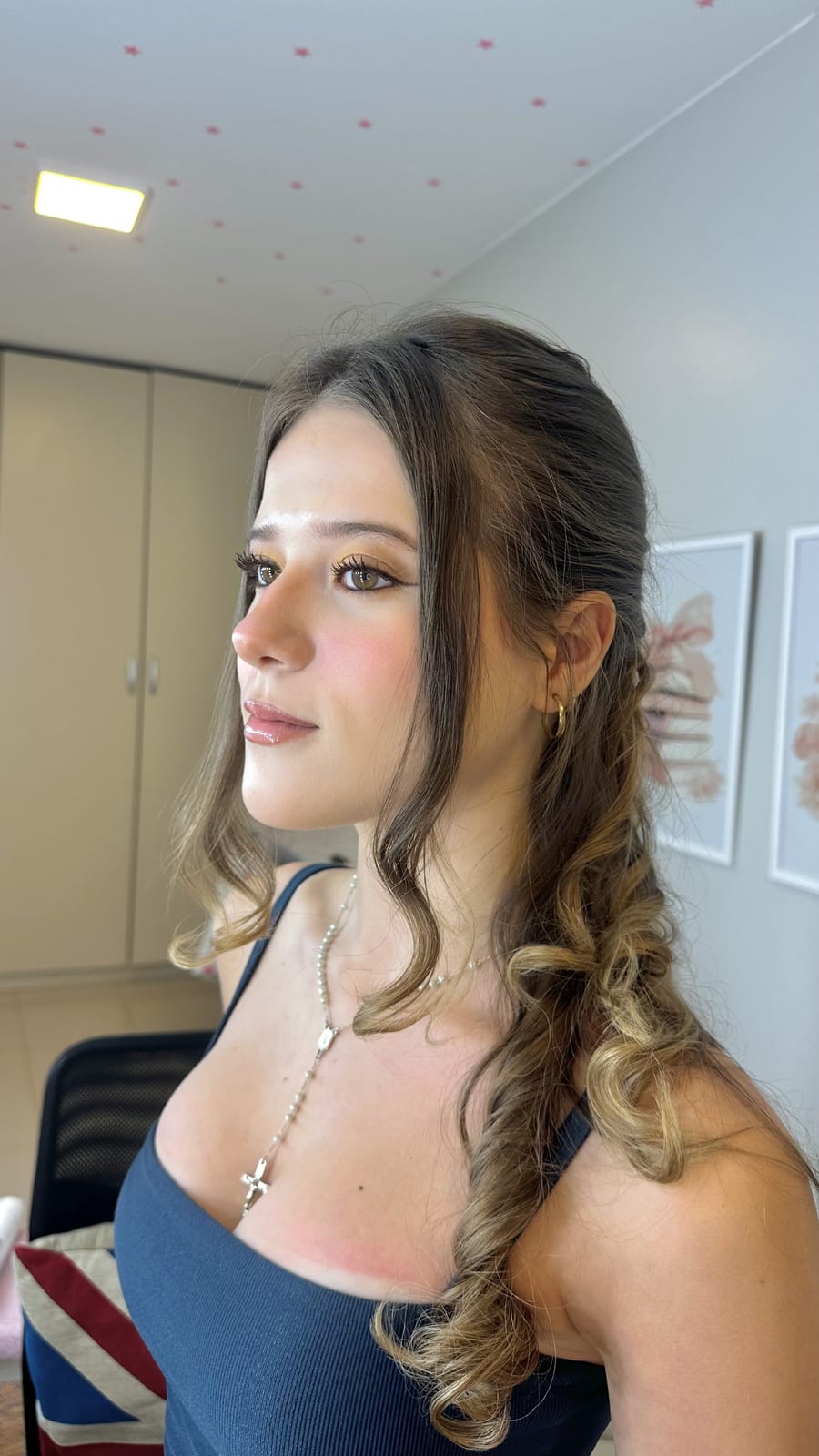 Maquiagem + Cabelo - ManuReed Beauty Studio